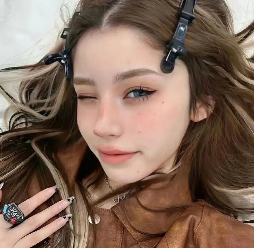 海边的朝日与骗子们